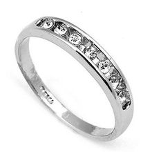 伊泰蓮娜麗晶·神美合金戒指 輕奢珠寶的藝術呈現